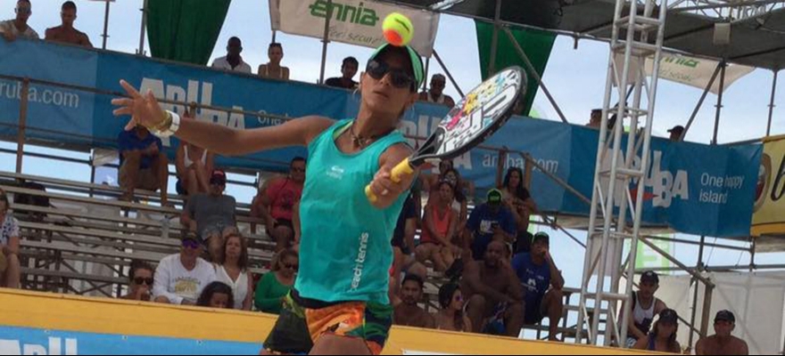 Joana Cortez vence o Oscar do Beach Tennis na Itália