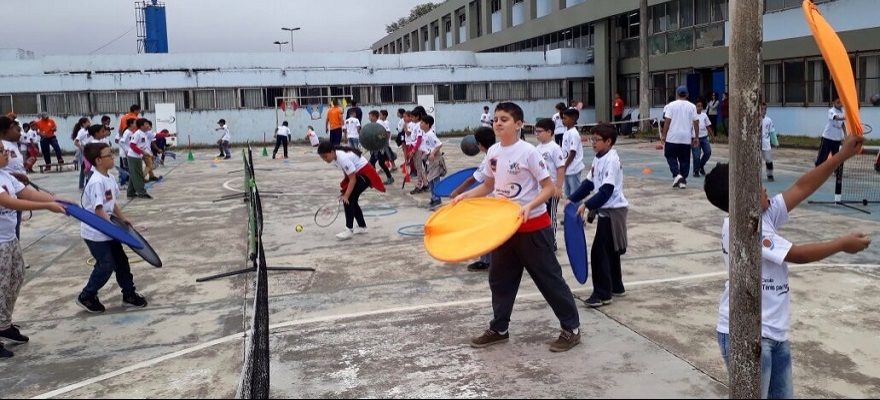 Circuito Tênis para Todos atende mais de mil crianças em Mauá