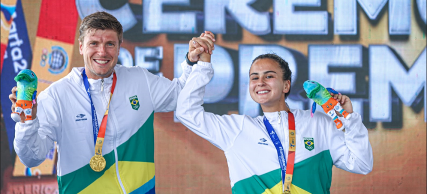 Time Brasil de Beach Tennis conquista medalha em todas as categorias dos Jogos Sul-Americanos de Praia